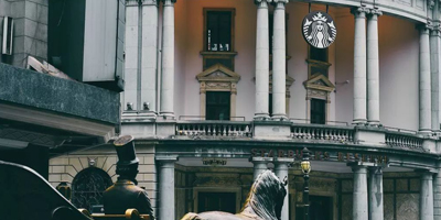 全球最大咖啡品牌：星巴克首度公開品牌視覺識別系統！